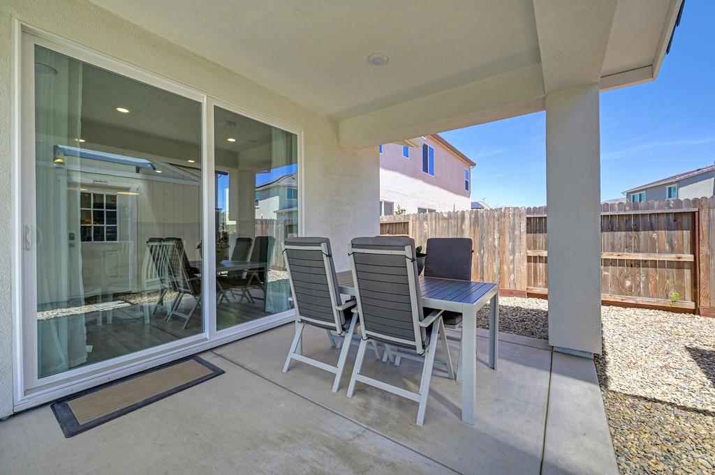 8229 Poppy Rdg Circle Elk Grove, CA 95757 - Photo 46 of 75