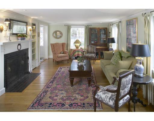 20 Chesterford Road Winchester, MA 01890 - Photo 4 of 6 Gallery Image 4