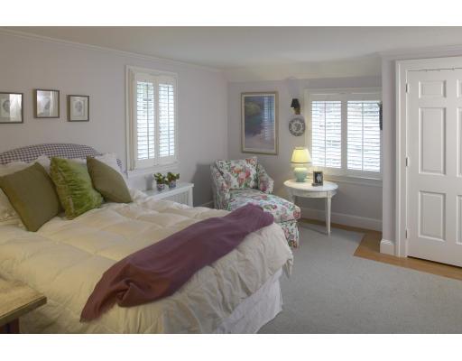 20 Chesterford Road Winchester, MA 01890 - Photo 5 of 6 Gallery Image 5