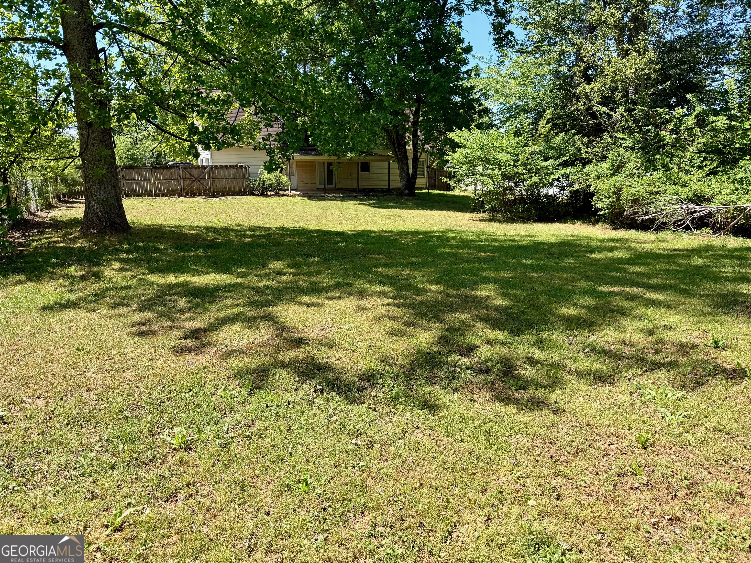 132 Crowell Road Southeast Conyers, GA 30094 - Photo 6 of 26