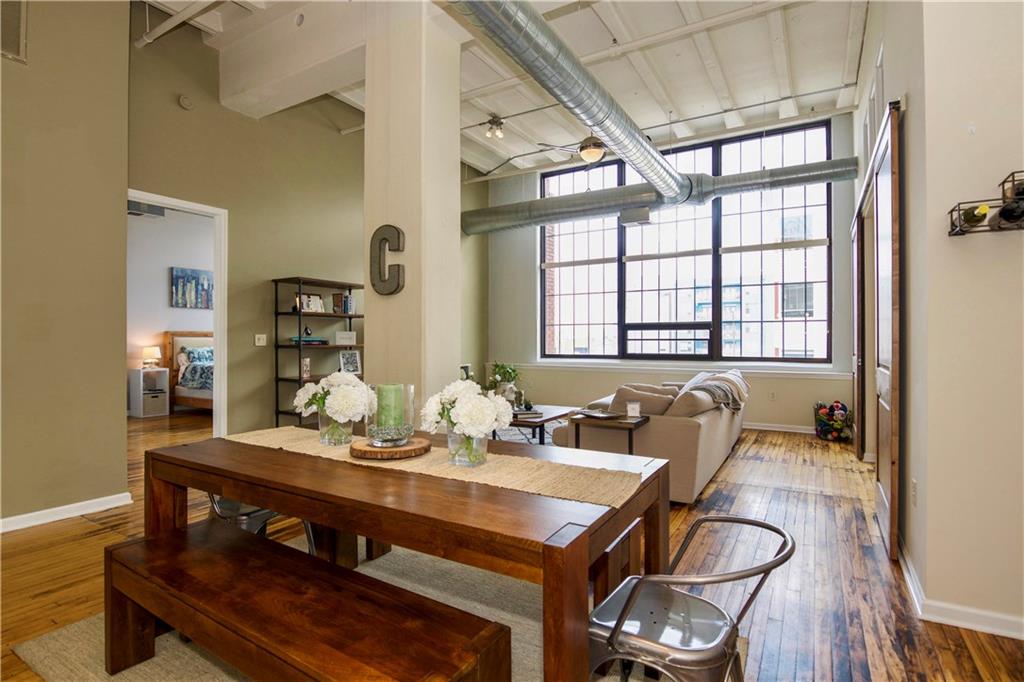 624 East Walnut Street, Unit 26 Indianapolis, IN 46204 - Photo 3 of 20