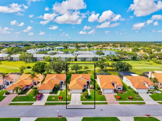 $349,900 | 4114 Murfield Drive East, Bradenton, FL 34203