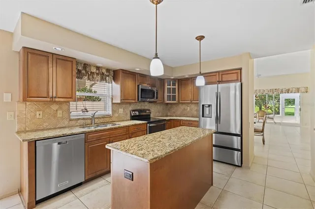 $349,900 | 4114 Murfield Drive East, Bradenton, FL 34203