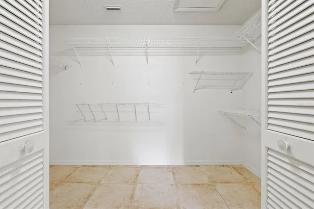 $349,900 | 4114 Murfield Drive East, Bradenton, FL 34203