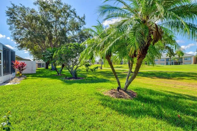 $349,900 | 4114 Murfield Drive East, Bradenton, FL 34203