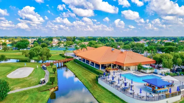 $349,900 | 4114 Murfield Drive East, Bradenton, FL 34203