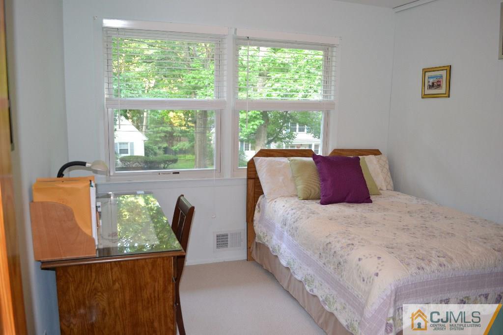 10 Carter Road East Brunswick, NJ 08816 - Photo 12 of 24 Gallery Image 12