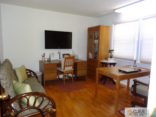 10 Carter Road East Brunswick, NJ 08816 - Photo 9 of 24 Gallery Image 9