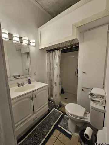 a view of a living room