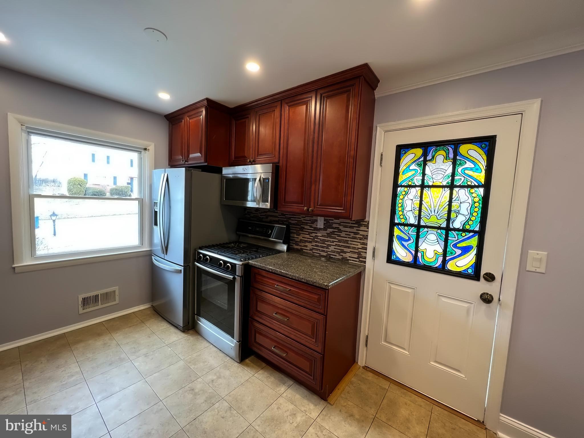 121 Northway Road Reisterstown, MD 21136 - Photo 12 of 28 Gallery Image 12