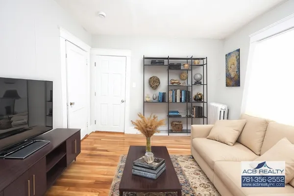 $2,600 | 10 Mattakeeset Street, Unit 1, Boston, MA 02136