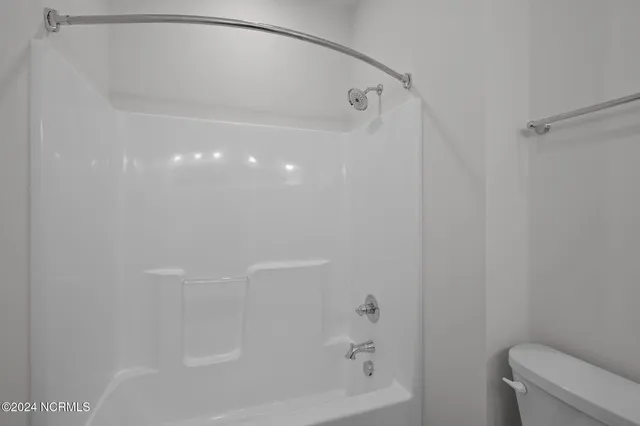 $399,900 | 3904 Reunion Pointe Lane, New Bern, NC 28562