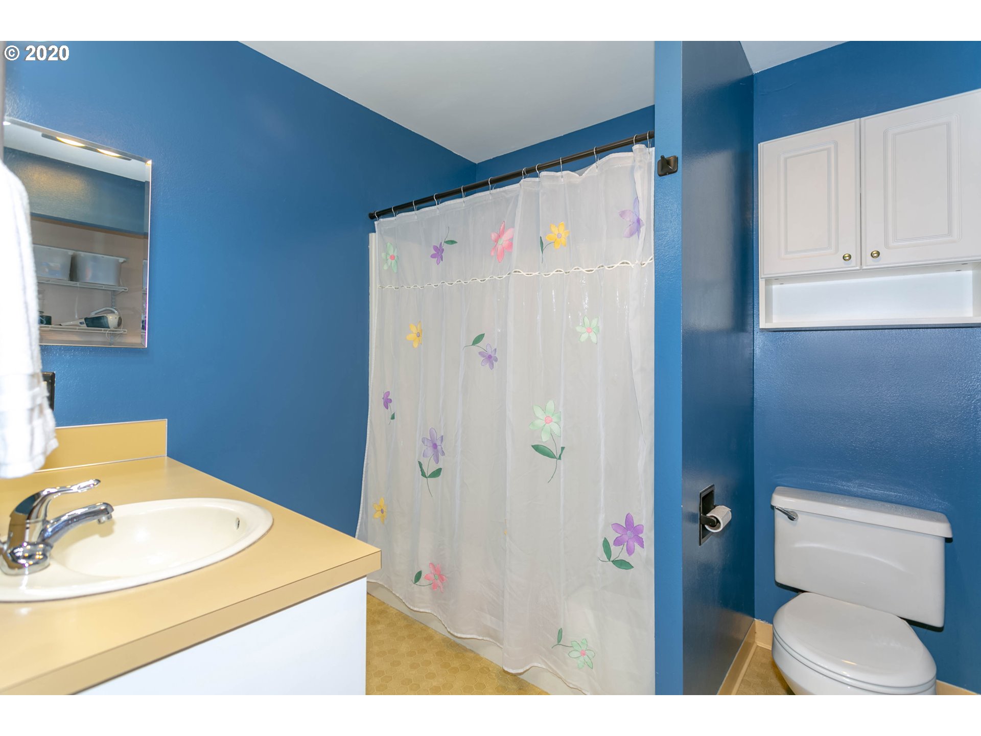 15938 Quarry Road, Unit A6 Lake Oswego, OR 97035 - Photo 14 of 20 Gallery Image 14