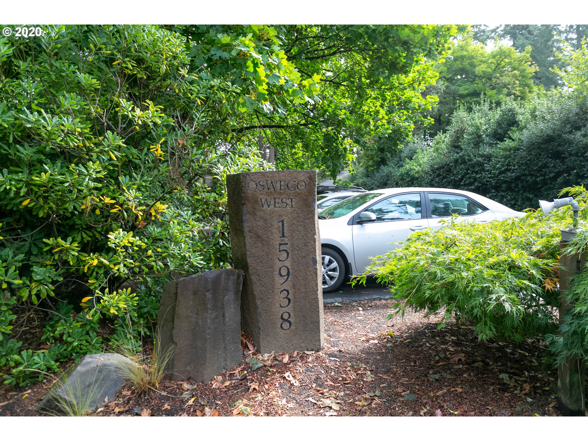 15938 Quarry Road, Unit A6 Lake Oswego, OR 97035 - Photo 20 of 20 Gallery Image 20