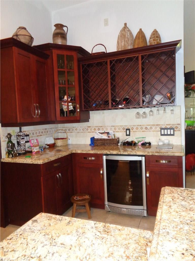 2740 Northeast 51st Street Lighthouse Point, FL 33064 - Photo 15 of 72 Photo 16