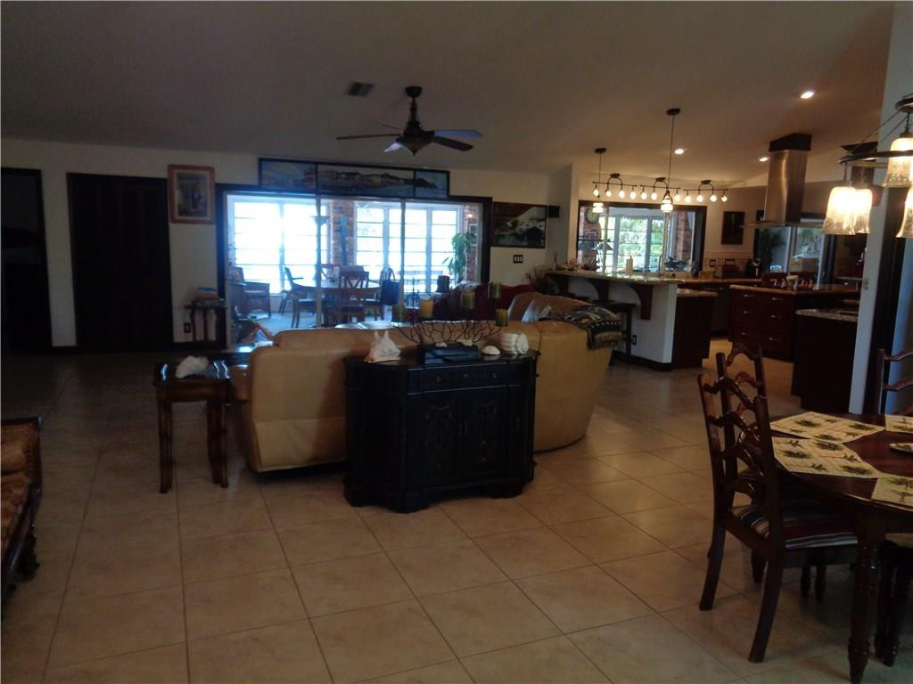 2740 Northeast 51st Street Lighthouse Point, FL 33064 - Photo 22 of 72 Photo 23