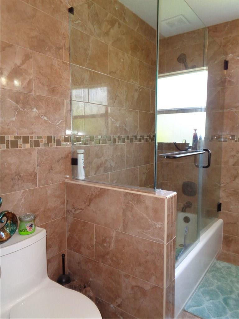 2740 Northeast 51st Street Lighthouse Point, FL 33064 - Photo 27 of 72 Photo 28