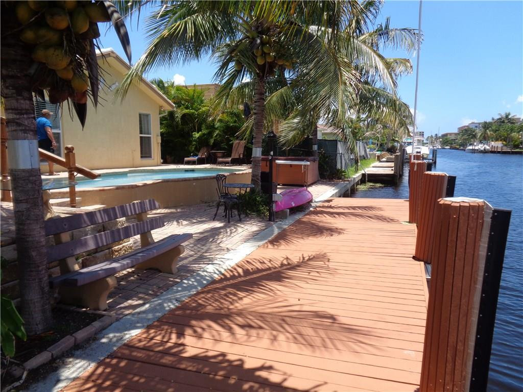 2740 Northeast 51st Street Lighthouse Point, FL 33064 - Photo 42 of 72 Photo 43