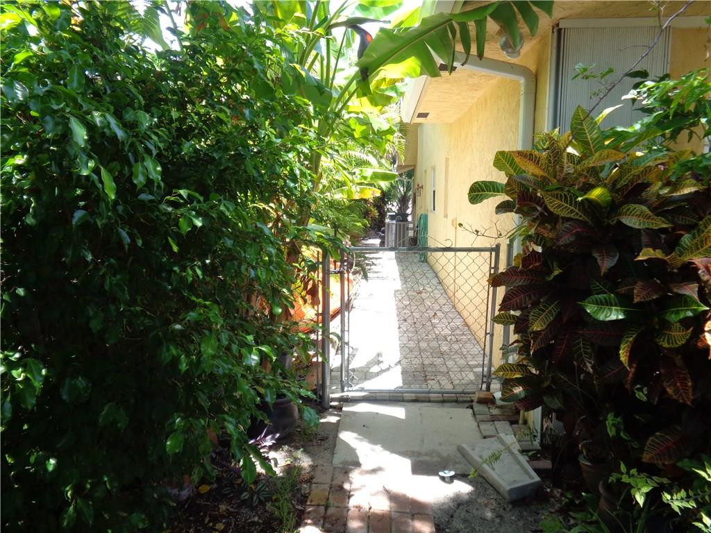 2740 Northeast 51st Street Lighthouse Point, FL 33064 - Photo 69 of 72 Photo 72