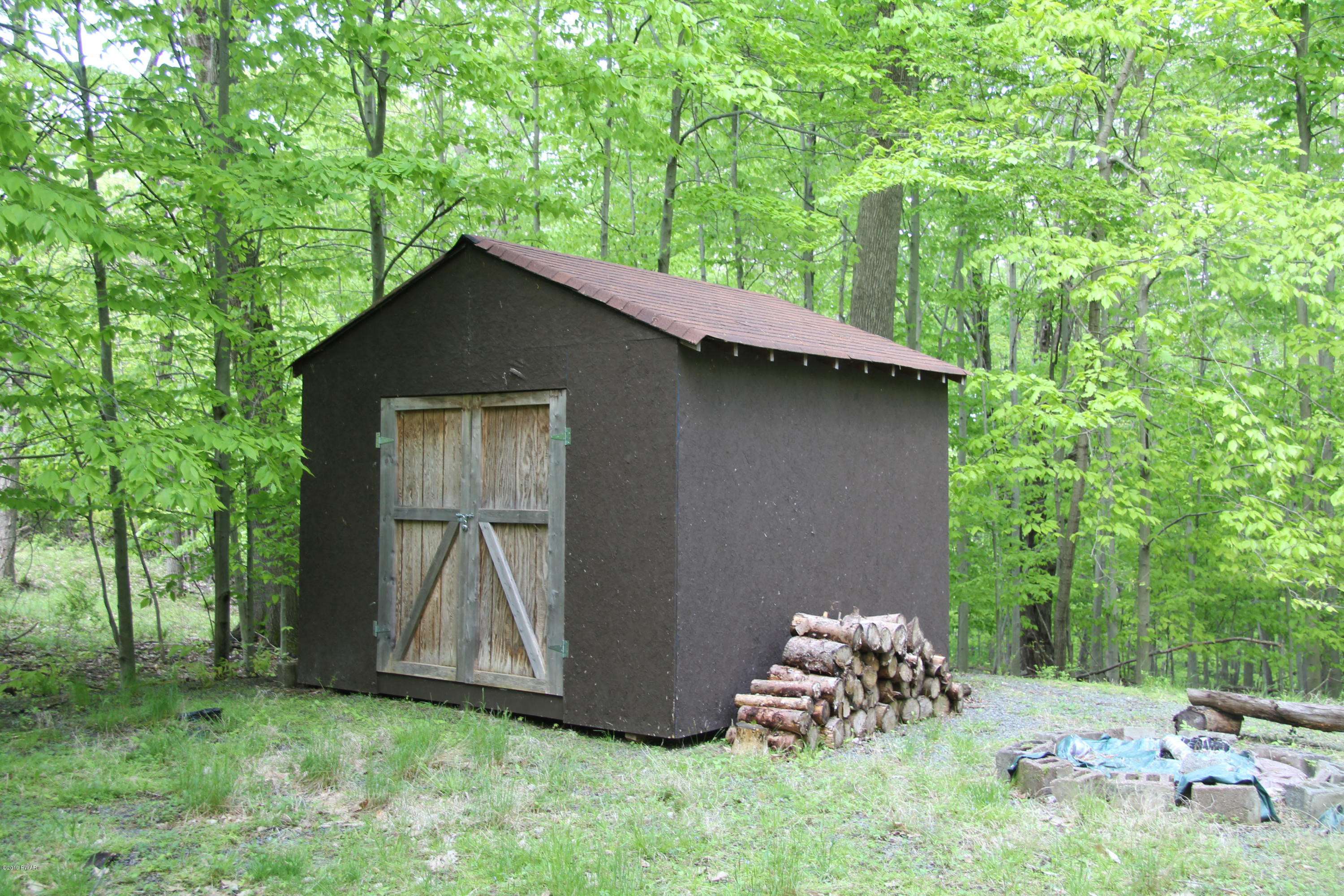 4 Tiffany Road Hawley, PA 18428 - Photo 10 of 14 Utility Shed