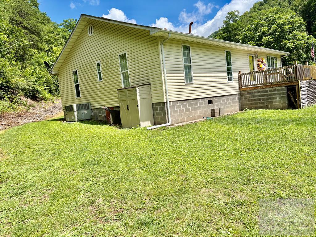 311 Ritter Hollow Road Iaeger, WV 24844 - Photo 31 of 32 Gallery Image 31