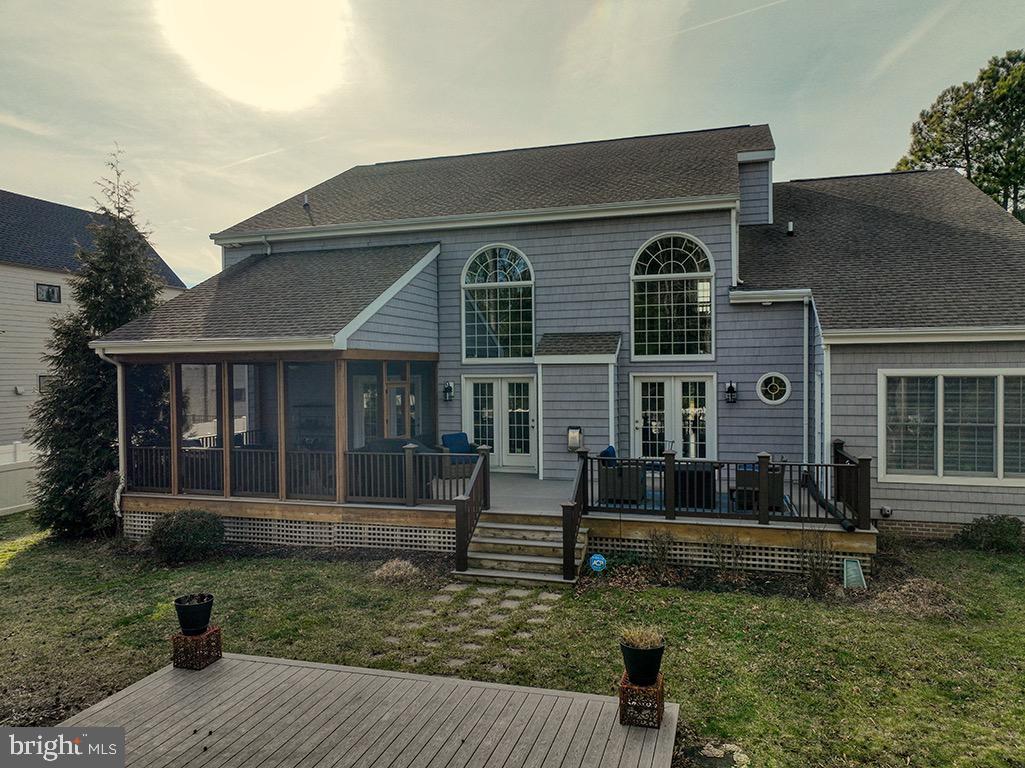 135 Cornwall Road Rehoboth Beach, DE 19971 - Photo 23 of 101 Additional view of home's back exterior.