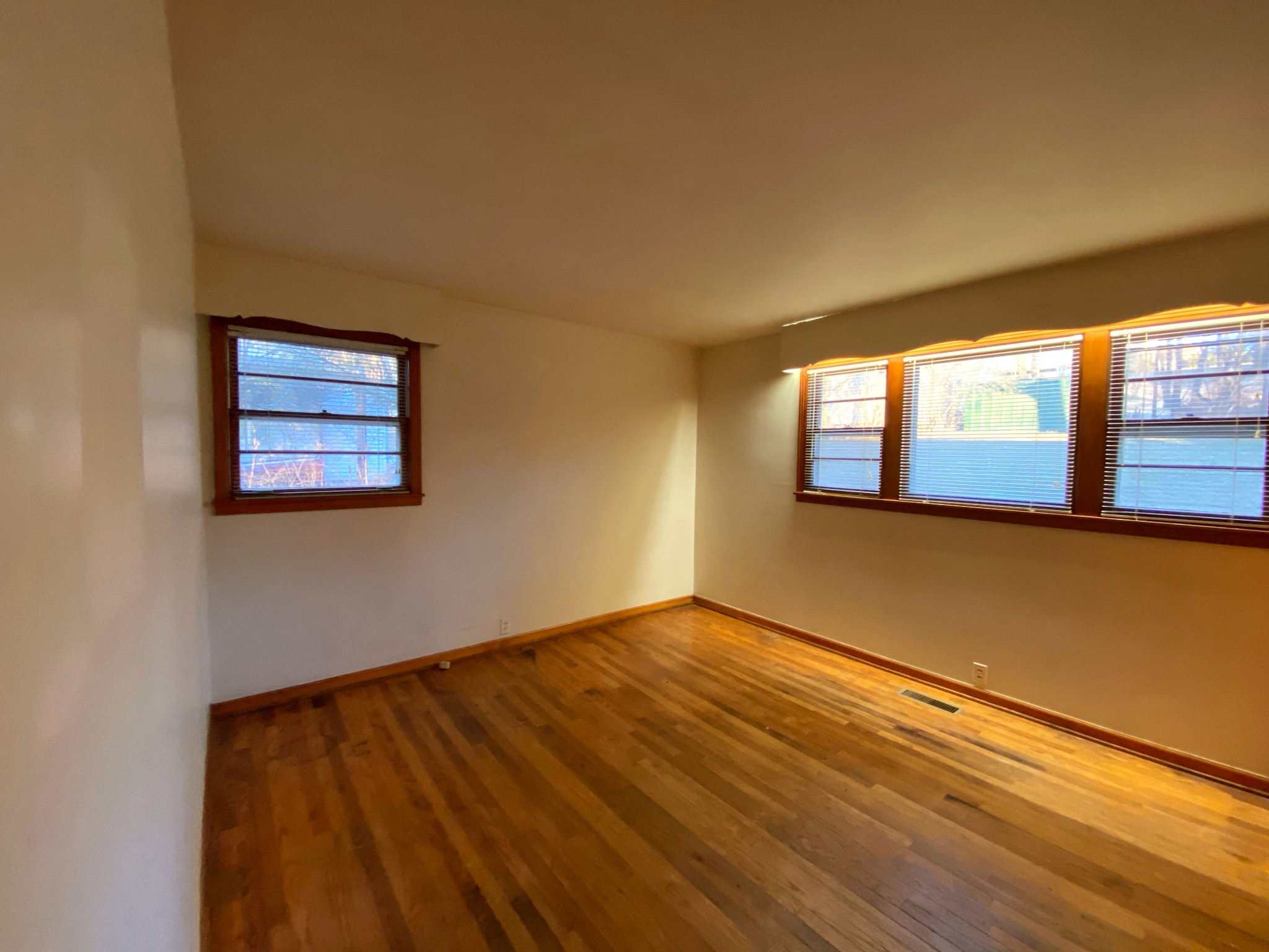 5518 Vanderbilt Road Old Hickory, TN 37138 - Photo 26 of 32 a view of empty room with window