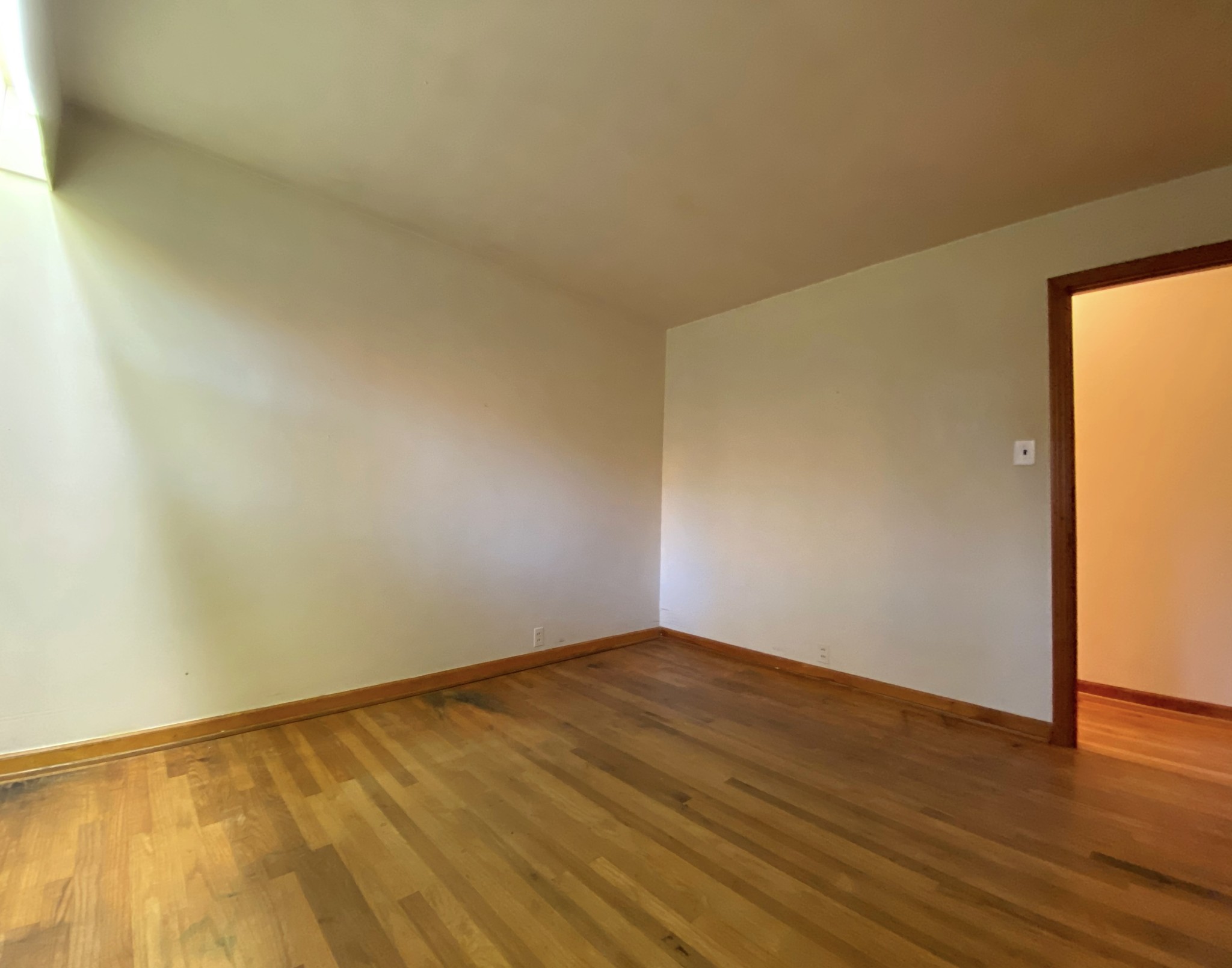 5518 Vanderbilt Road Old Hickory, TN 37138 - Photo 27 of 32 a view of an empty room and wooden floor