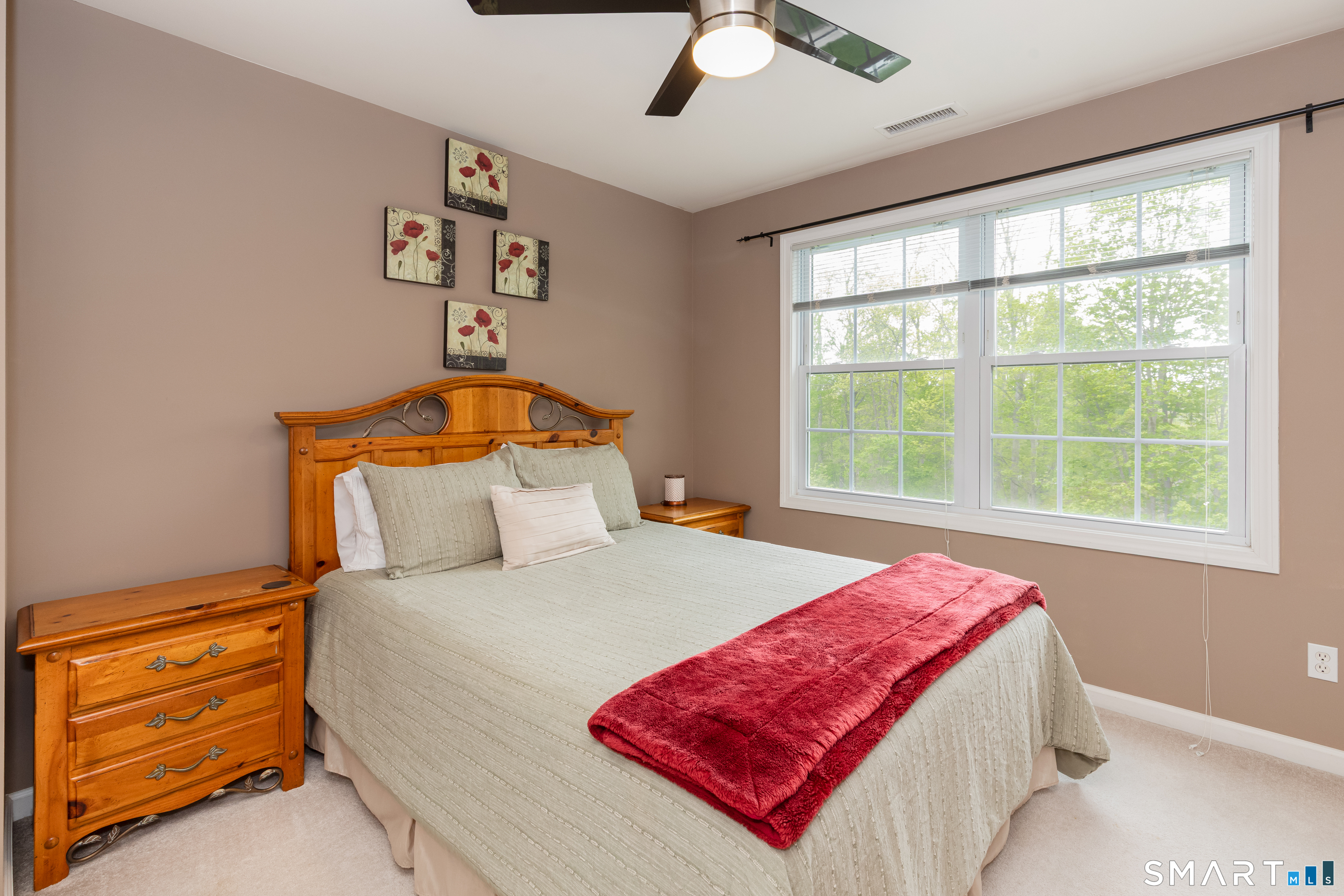 12 Davis Road Oxford, CT 06478 - Photo 19 of 35