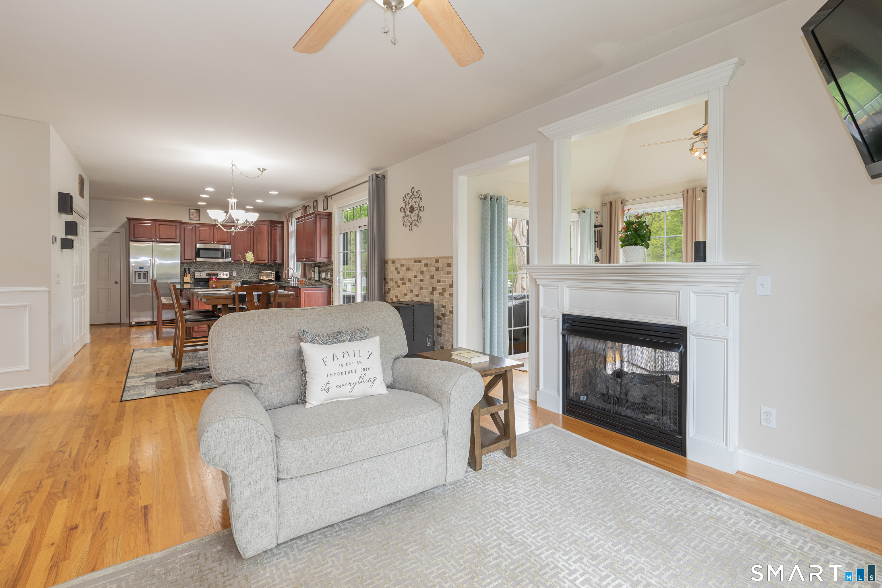 12 Davis Road Oxford, CT 06478 - Photo 9 of 35