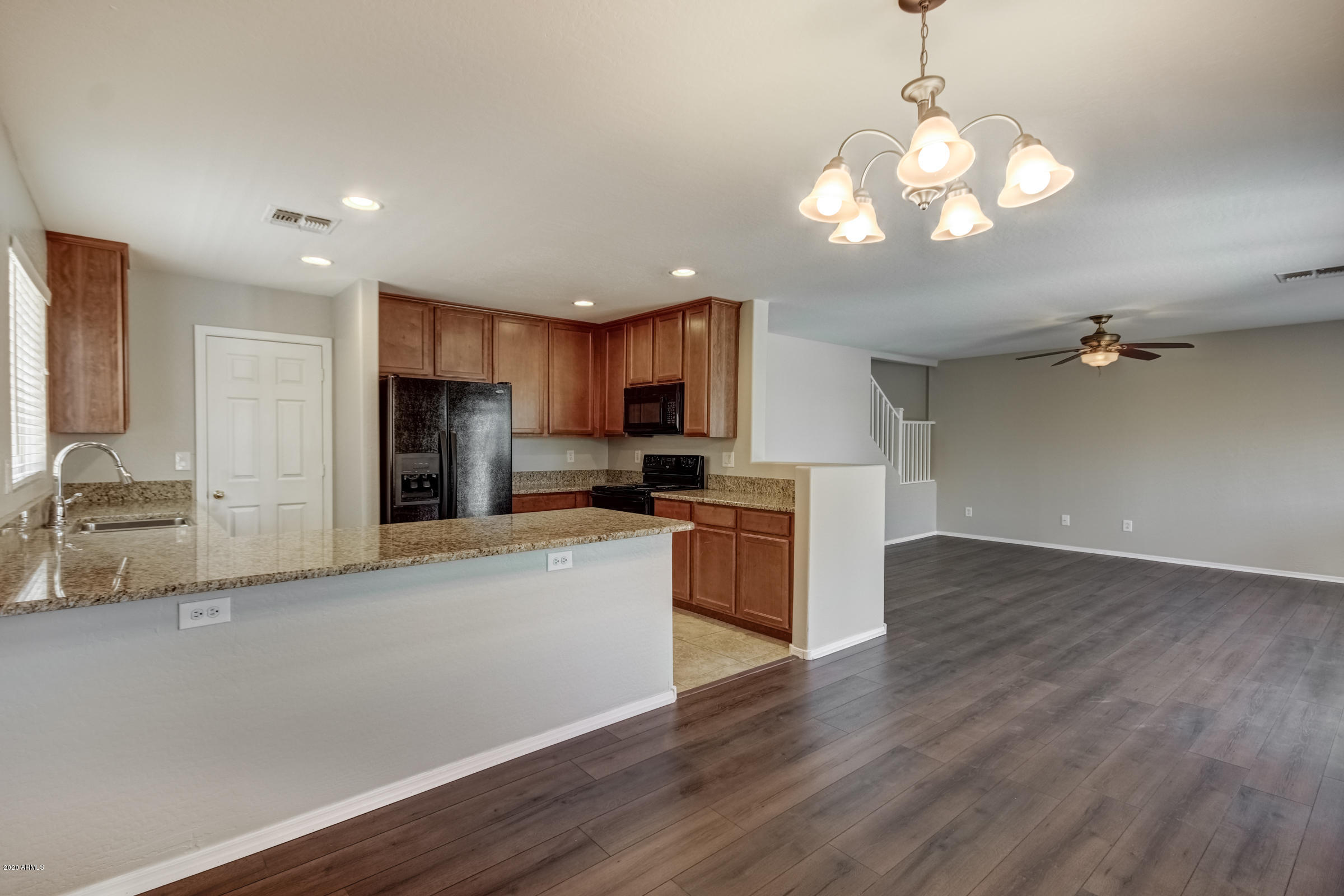 43394 West Cowpath Road Maricopa, AZ 85138 - Photo 13 of 35 43394 W Cowpath Rd-16