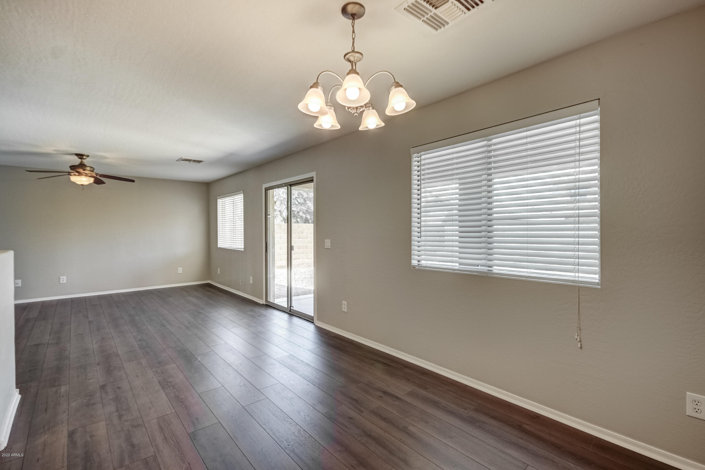 43394 West Cowpath Road Maricopa, AZ 85138 - Photo 14 of 35 43394 W Cowpath Rd-17