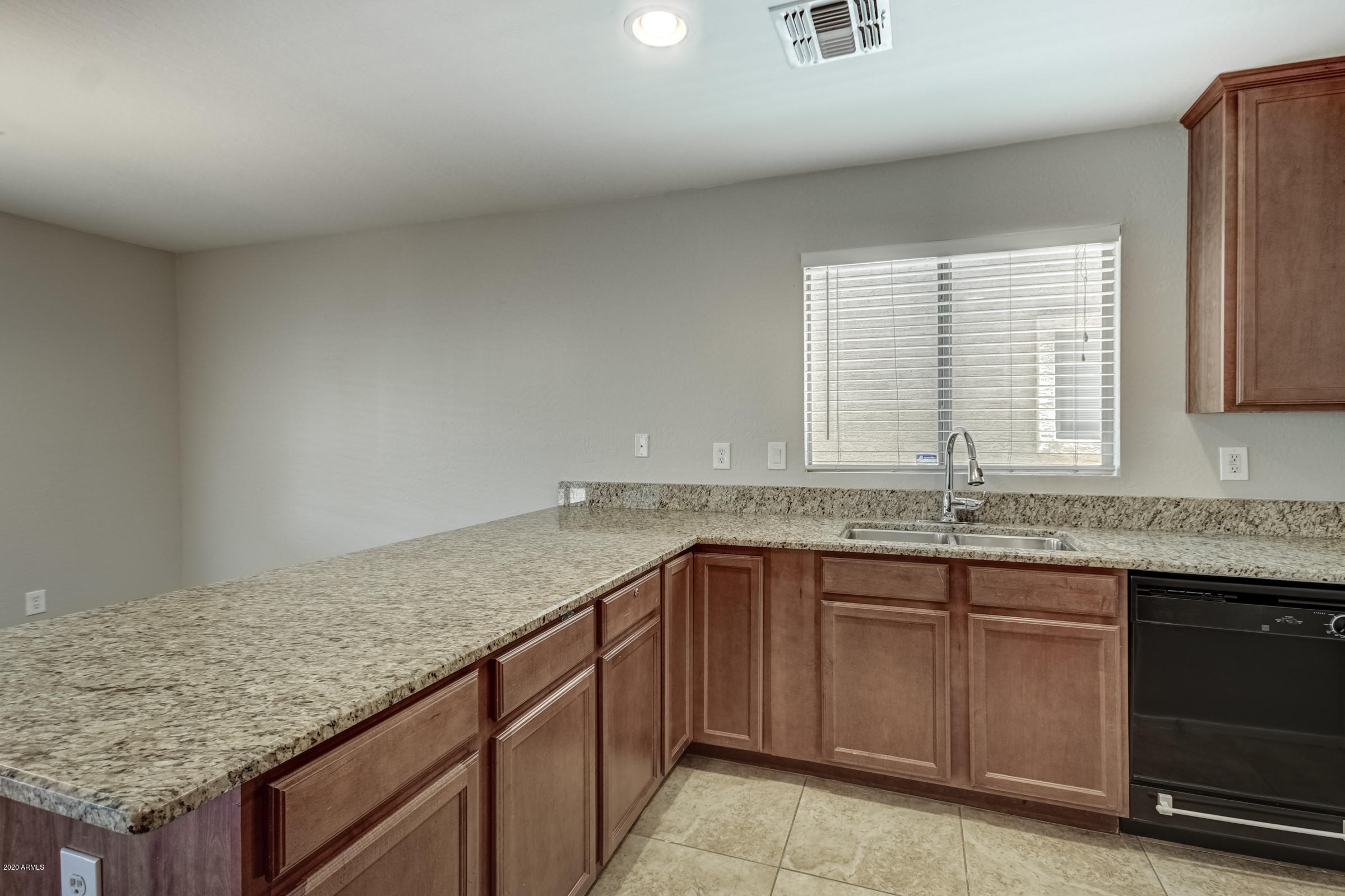 43394 West Cowpath Road Maricopa, AZ 85138 - Photo 17 of 35 43394 W Cowpath Rd-20