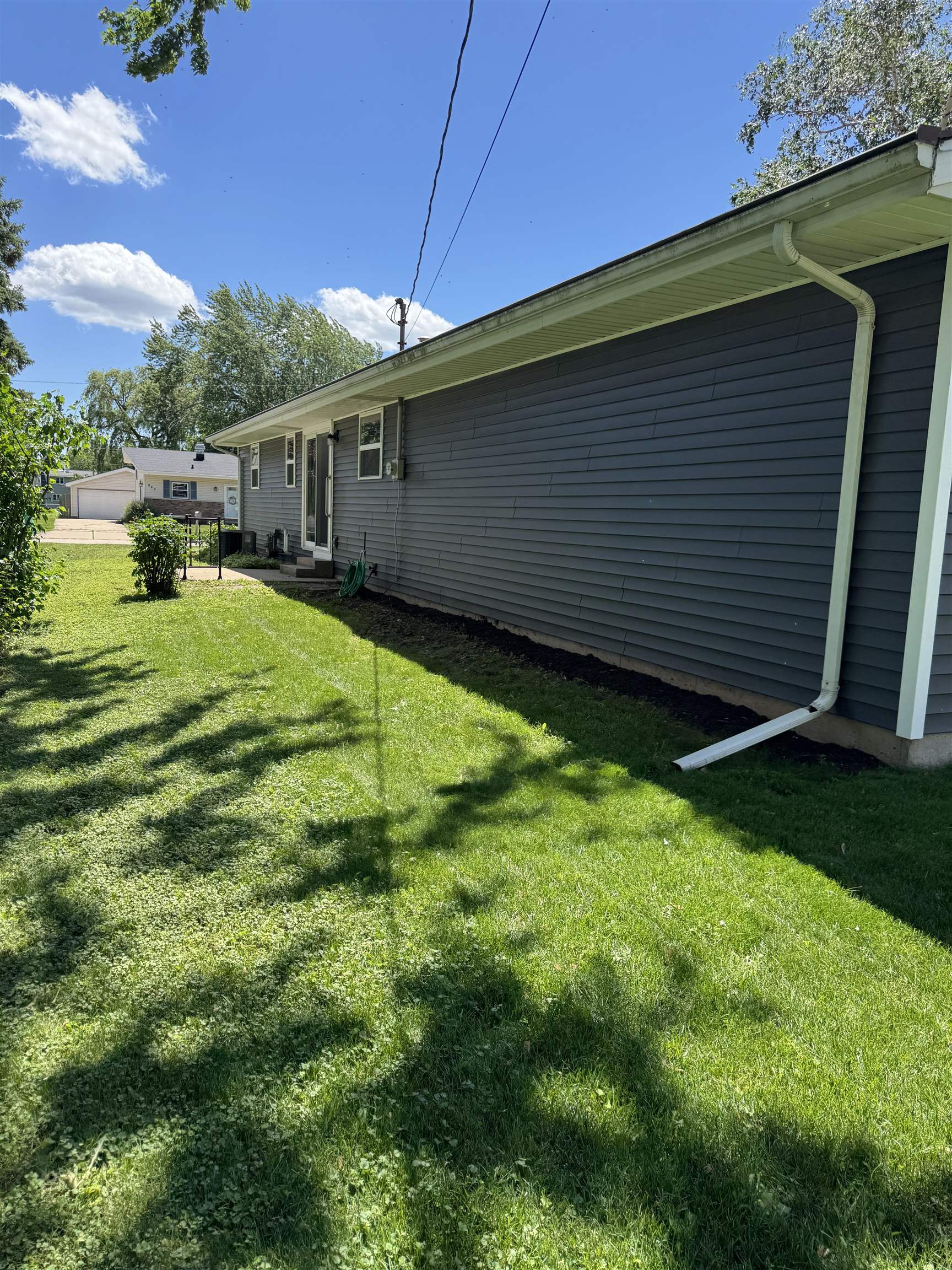 2704 North David Street Appleton, WI 54914 - Photo 9 of 48