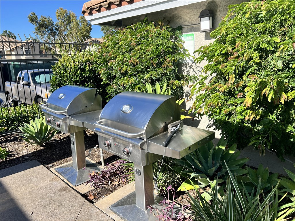 85 Castano Rancho Santa Margarita, CA 92688 - Photo 33 of 35 a view of a chairs and table in the patio