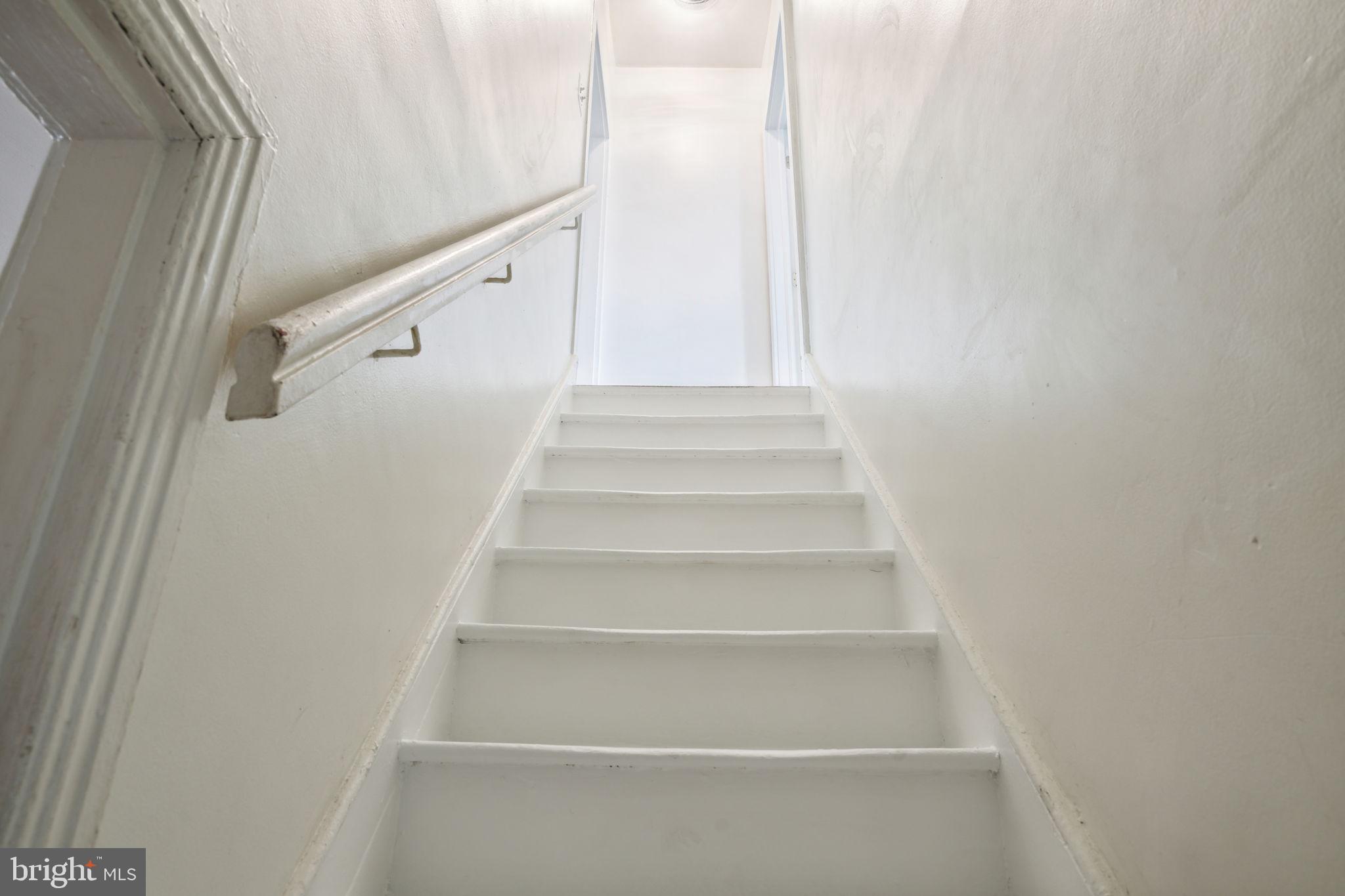 306 Carson Street Philadelphia, PA 19128 - Photo 12 of 27 Stairs