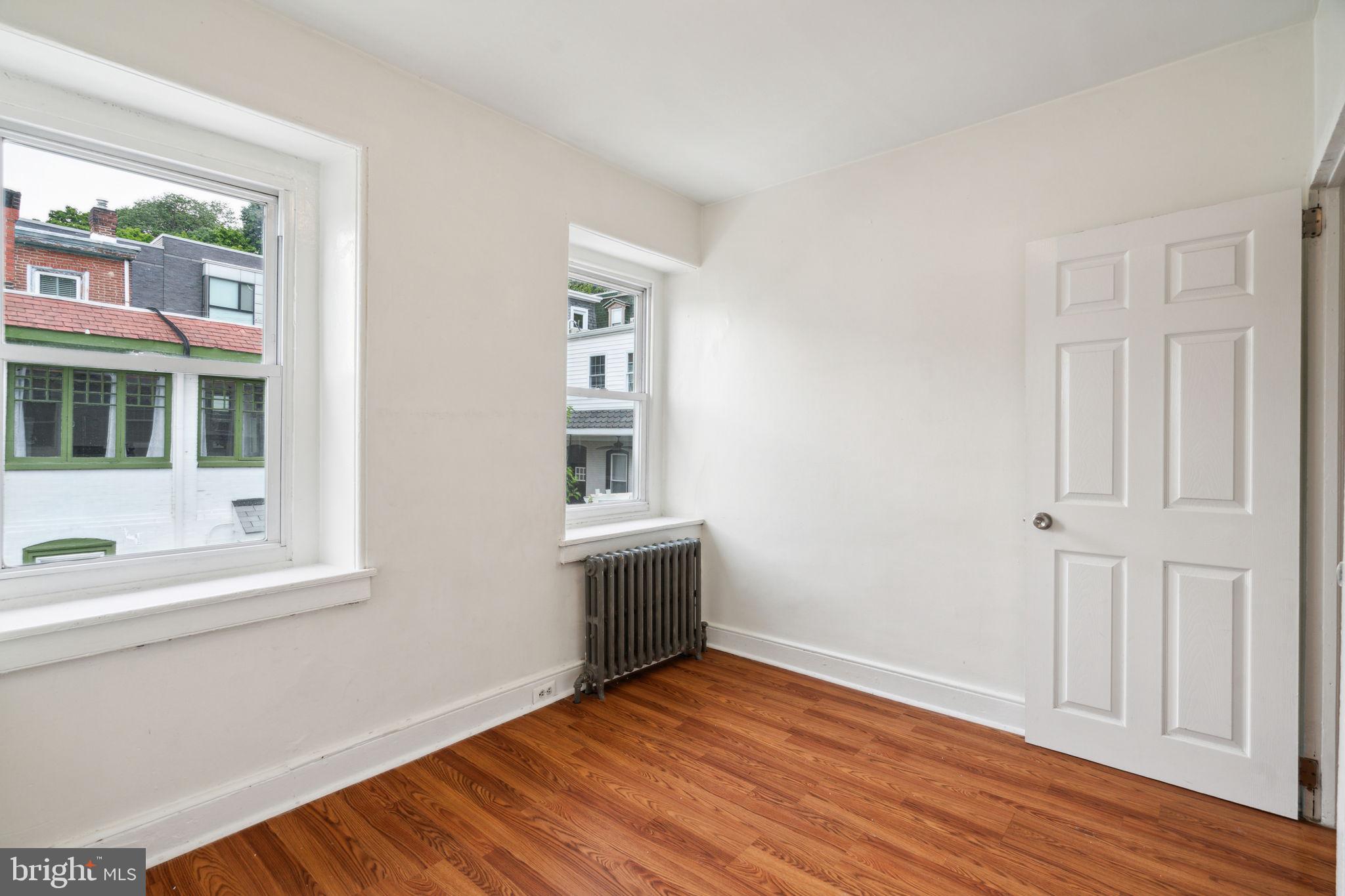 306 Carson Street Philadelphia, PA 19128 - Photo 23 of 27 2nd Bedroom