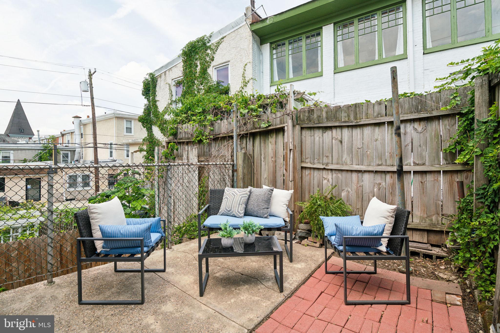 306 Carson Street Philadelphia, PA 19128 - Photo 27 of 27 Back Patio