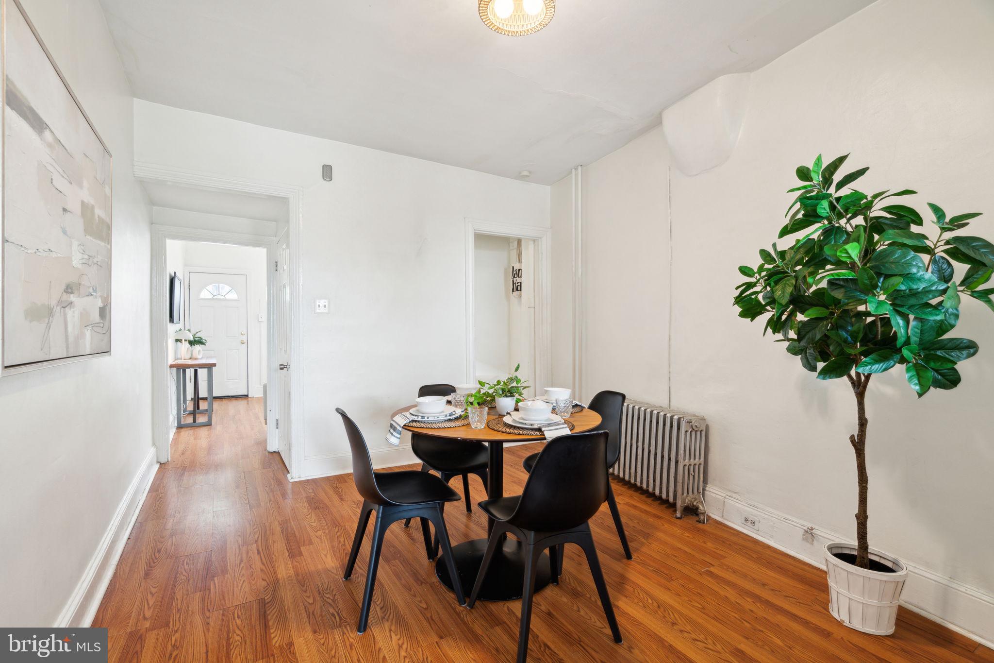 306 Carson Street Philadelphia, PA 19128 - Photo 6 of 27 Dining Room