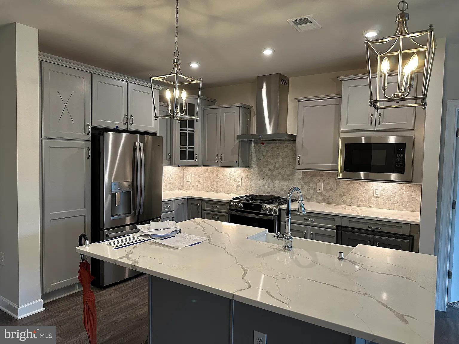 3927 Fair Ridge Drive, Unit 503 Fairfax, VA 22033 - Photo 3 of 18