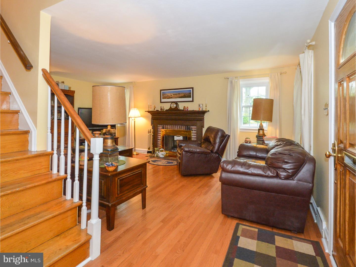 1003 Township Line Road Jenkintown, PA 19046 - Photo 4 of 24 Gallery Image 4