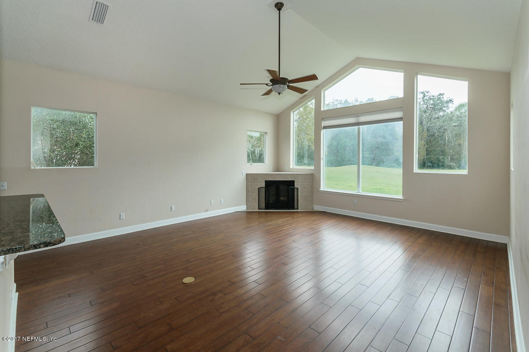724 Cherry Grove Road Orange Park, FL 32073 - Photo 5 of 20 049