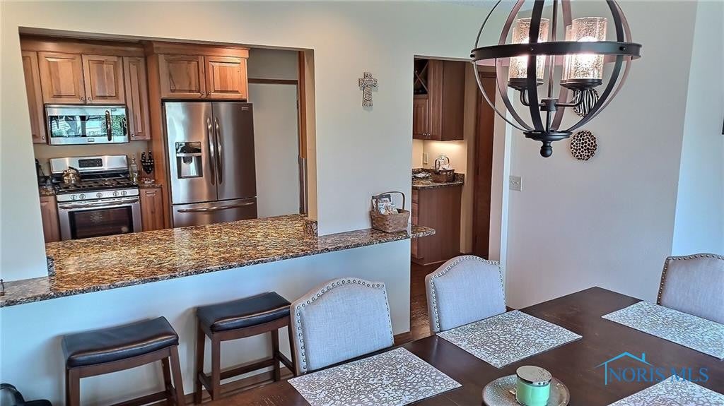 521 Thackeray Road Maumee, OH 43537 - Photo 30 of 45 Gallery Image 30