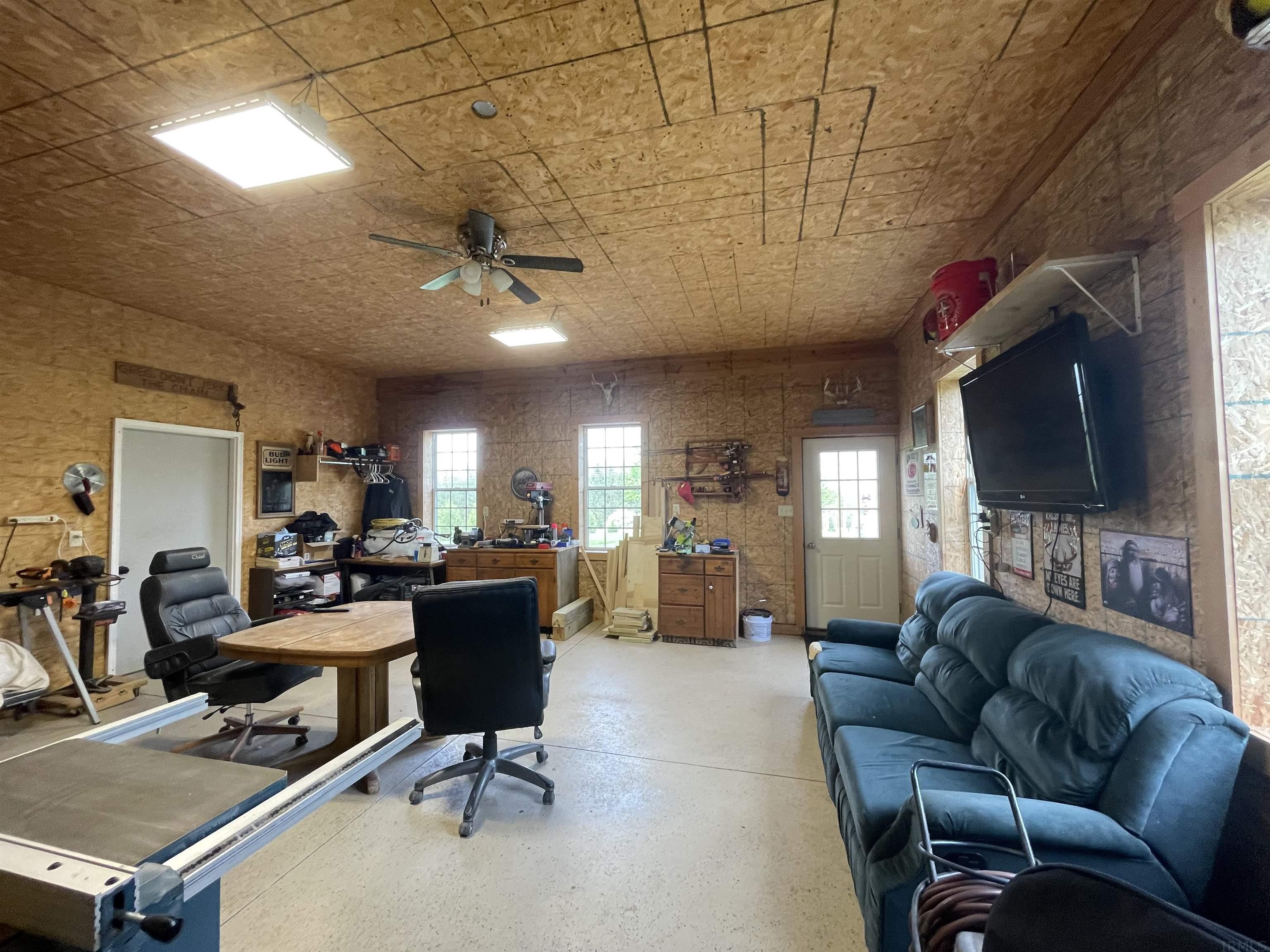 3531 North St Road Columbia City, IN 46725 - Photo 13 of 36 Gallery Image 13