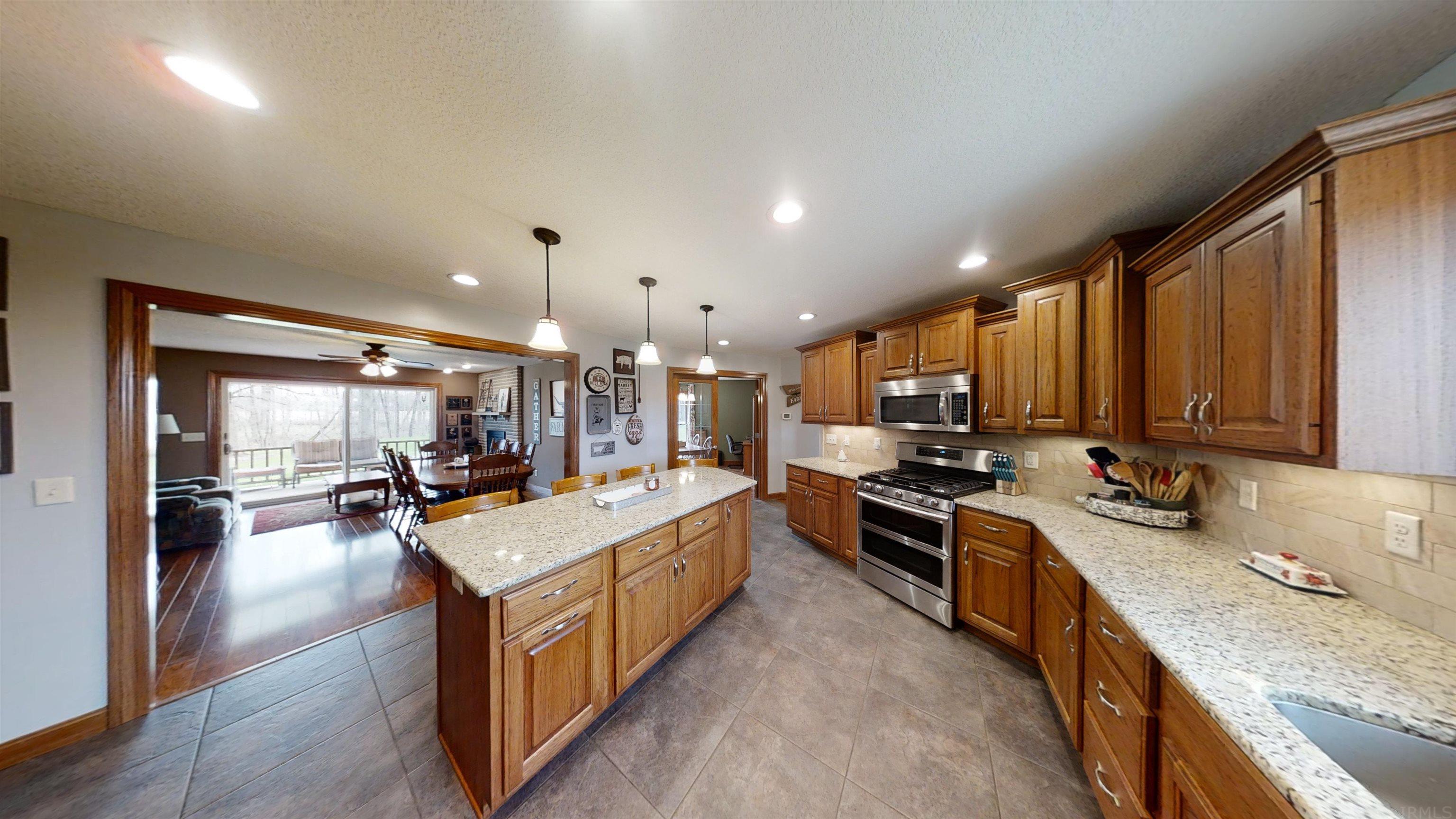 3531 North St Road Columbia City, IN 46725 - Photo 17 of 36 Gallery Image 17