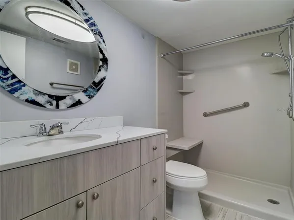 $2,000 | 3217 Westridge Boulevard, Orlando, FL 32822