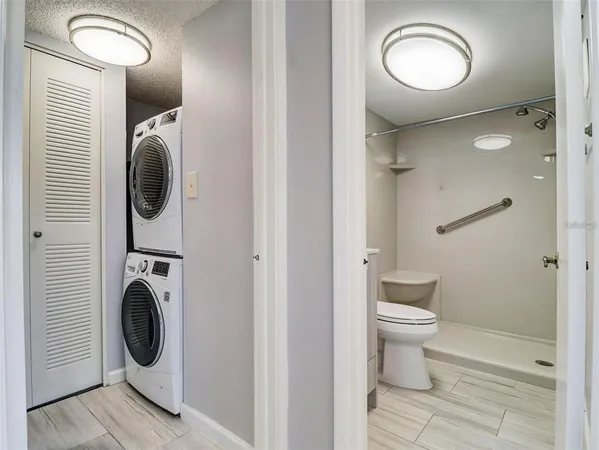 $2,000 | 3217 Westridge Boulevard, Orlando, FL 32822