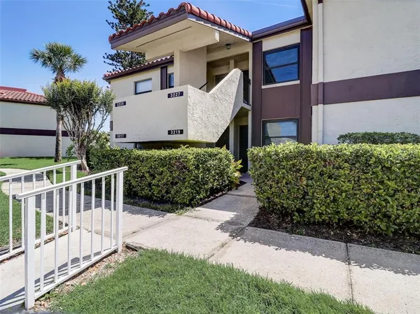 $2,000 | 3217 Westridge Boulevard, Orlando, FL 32822