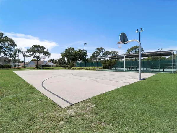 $2,000 | 3217 Westridge Boulevard, Orlando, FL 32822