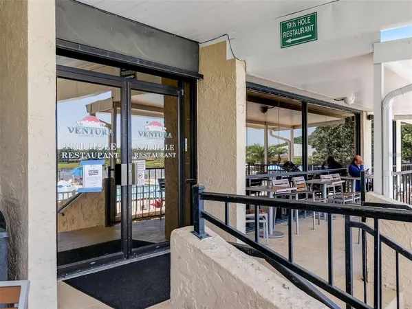 $2,000 | 3217 Westridge Boulevard, Orlando, FL 32822